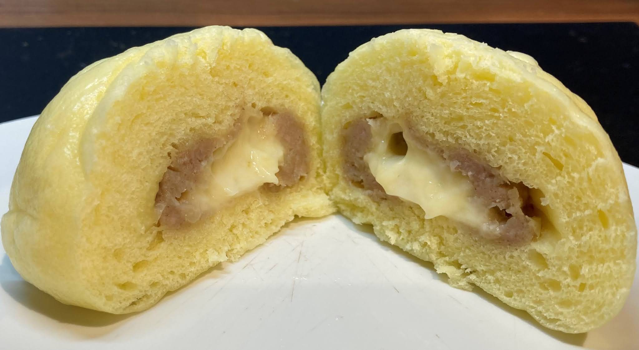 ファミマ チーズまん 9
