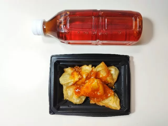 コンビニの揚げ餃子 7