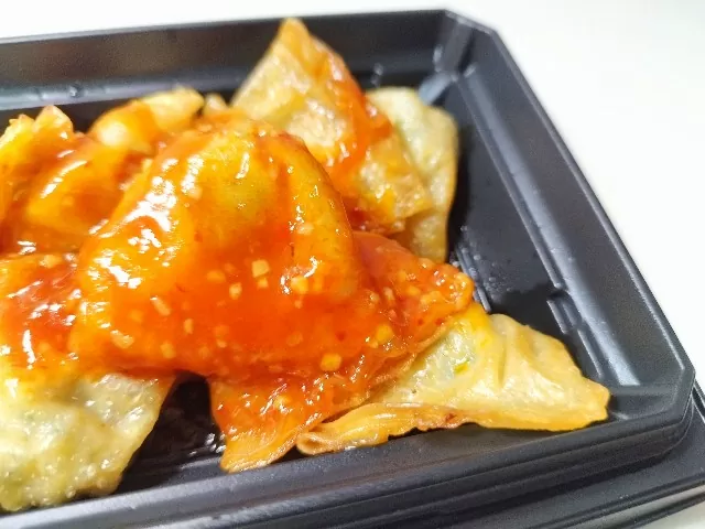 コンビニの揚げ餃子 2