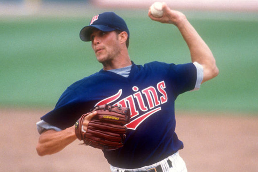 ダン・セラフィニ 9