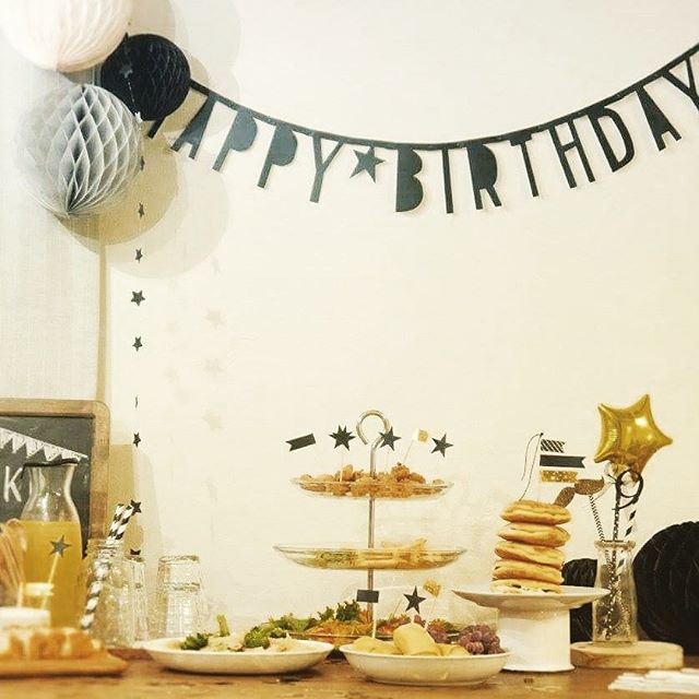 誕生日を盛大に祝う 8