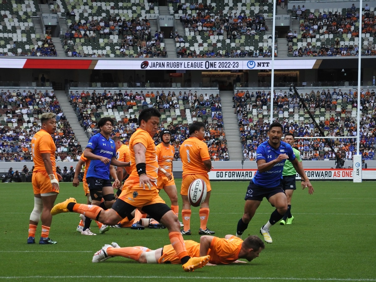 ラグビーリーグワン第10節 スピアーズがイーグルスに勝ち9勝目 9