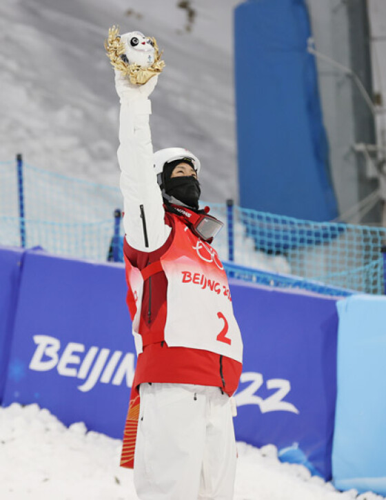 モーグル ワールドカップ第6戦 五輪銅の堀島行真が3位 4