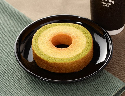ローソン 抹茶バウム 5