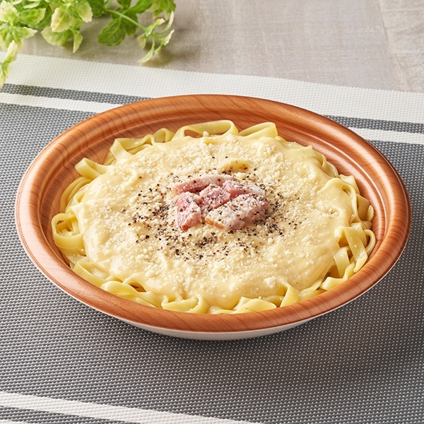 ファミマ カルボナーラ 3