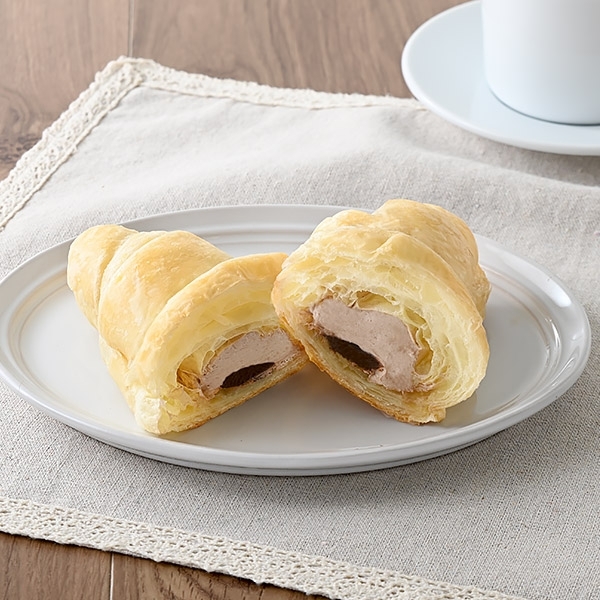 ファミマ 生チョコクロワッサン 3