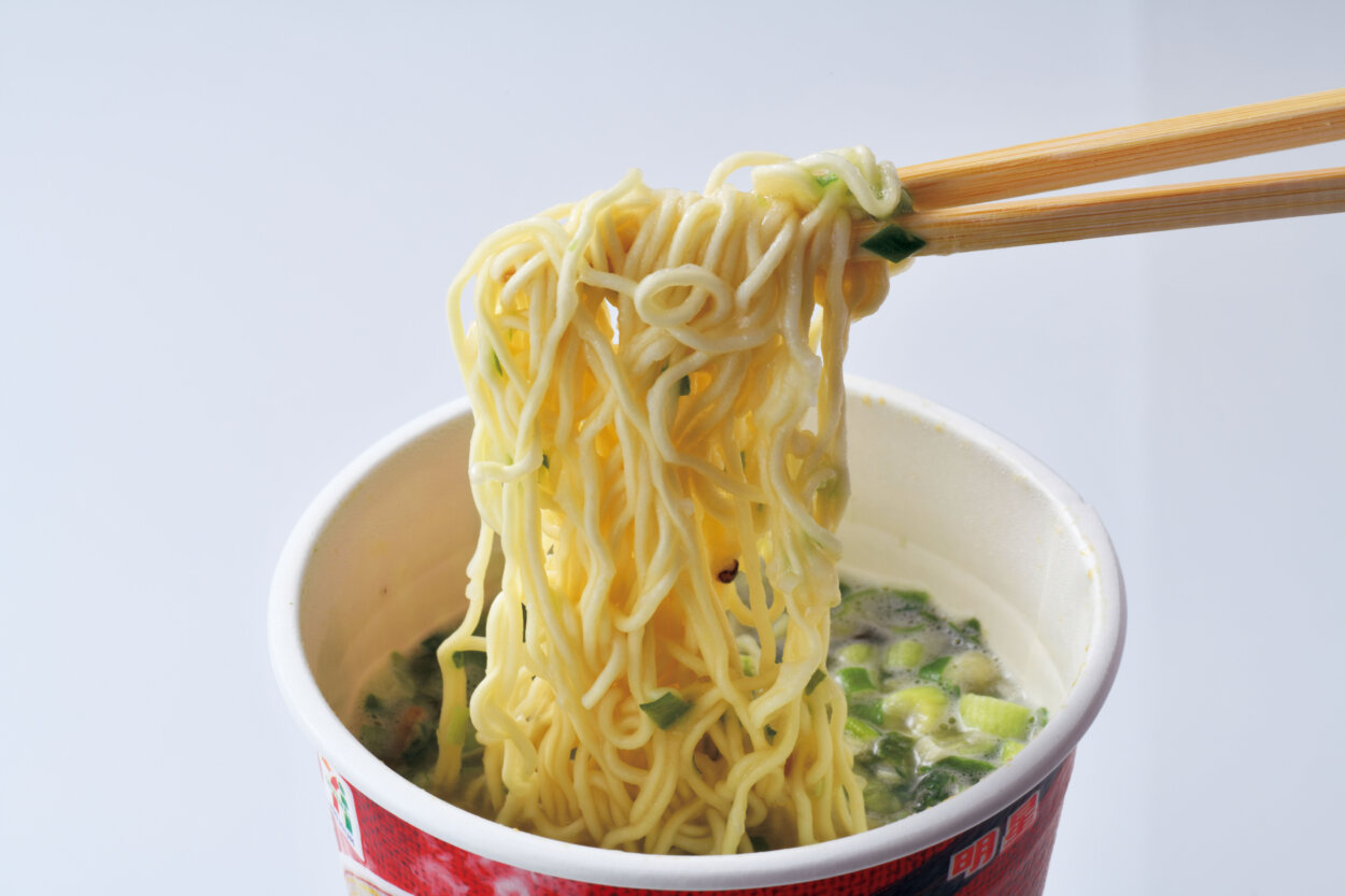 コンビニのカップ麺 5