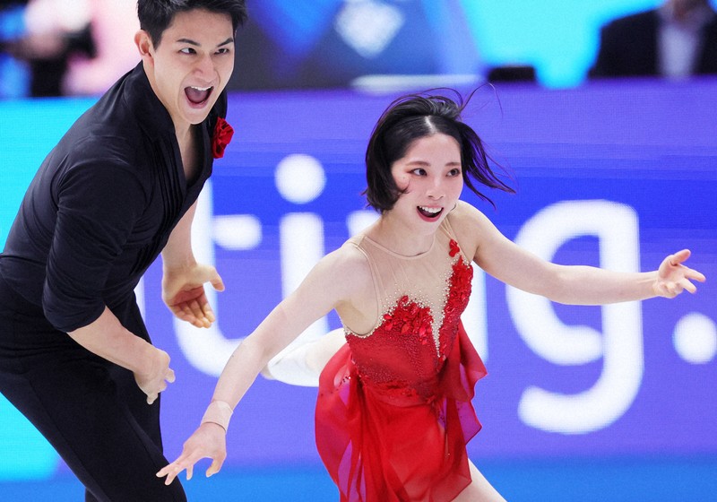 フィギュア “りくりゅう”ペア 3月の世界選手権への出場辞退
