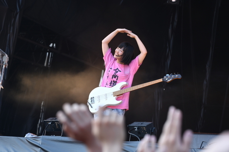 ヤバイTシャツ屋さん 6