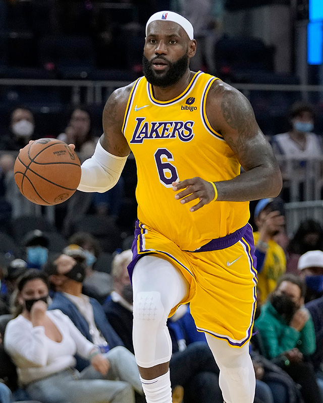 レブロン・ジェームズ 5