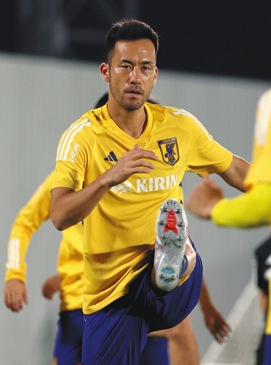 吉田麻也 8