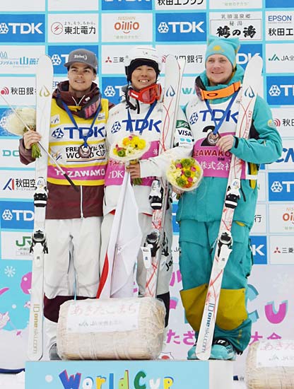スキーW杯 デュアルモーグル 五輪銀の堀島行真が今季3勝目 3